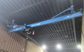 Кран-балка подвесная 3,2 т, пролет 6 м консоли по 0,5 м полная длина 7 м. Московская область, Солнечногорский район.